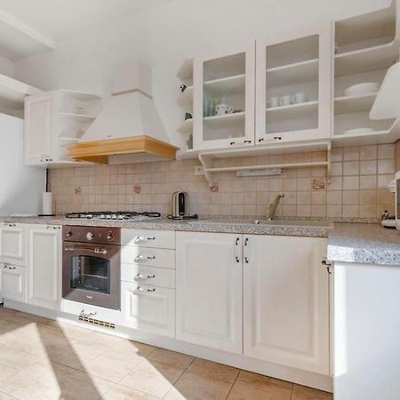 Exclusive Apartment In Centre Μπρατισλάβα Εξωτερικό φωτογραφία